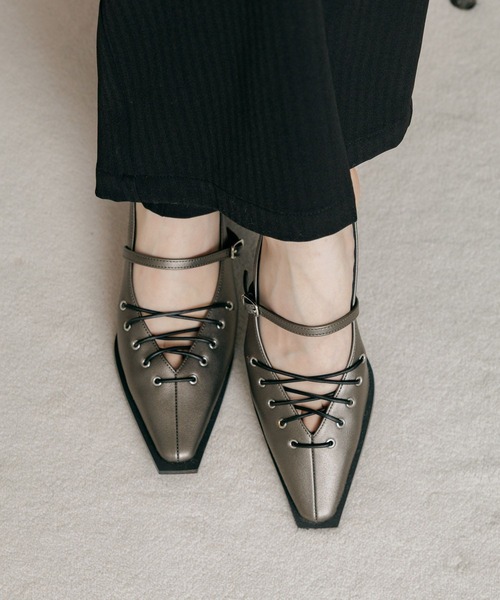 PAGEBOY（ページボーイ）の「レースアップミュール（サンダル・レディース・ブラック/ブラウン・MEDIUM/LARGE）」の18枚目の写真