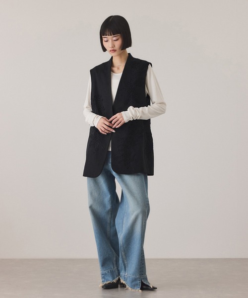 ADAM ET ROPE'（アダムエロペ）の「エンブロイダリージレ（ベスト・レディース・キナリ/ブラック・FREE）」の5枚目の写真