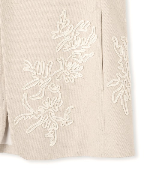 ADAM ET ROPE'（アダムエロペ）の「エンブロイダリージレ（ベスト・レディース・キナリ/ブラック・FREE）」の18枚目の写真