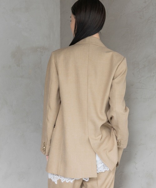 A part by（アパートバイ）の「LNTテーラードジャケット（テーラードジャケット・レディース・ブラック系その他2/ネイビー/ベージュ・MEDIUM/SMALL）」の16枚目の写真