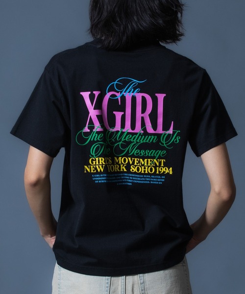 X-girl(エックスガール)の「COLORFUL LOGO S/S TEE(Tシャツ/カットソー・レディース・ブルー/ブラック/ホワイト・S/M/L)」の3枚目の写真