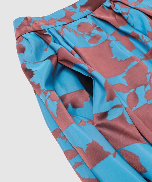 DRIES VAN NOTEN(ドリスヴァンノッテン)の「SONI BIS 3148 W.W.SKIRT(スカート・レディース・その他・36/34)」の2枚目の写真