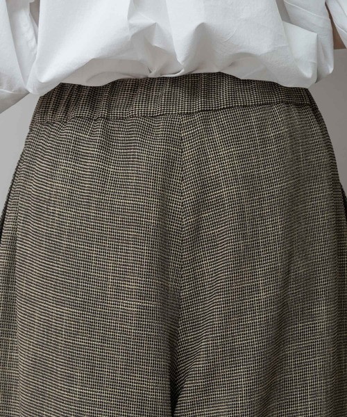 Munich（ミューニック）の「【吸水・速乾性】ポリエステルレーヨンカラミ織りワイドパンツ（その他パンツ・レディース・ブラック/ベージュ/ブラウン・S/M）」の13枚目の写真