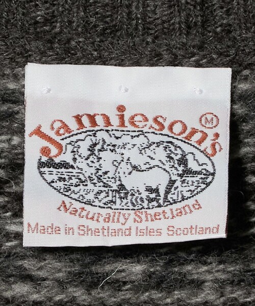 Jamieson's of Shetland（ジャミーソンズオブシェトランド）の「＜Jamieson`s＞フェアアイル Vネックベスト（ニット/セーター・メンズ・グレー系/オリーブ・42/40）」の10枚目の写真