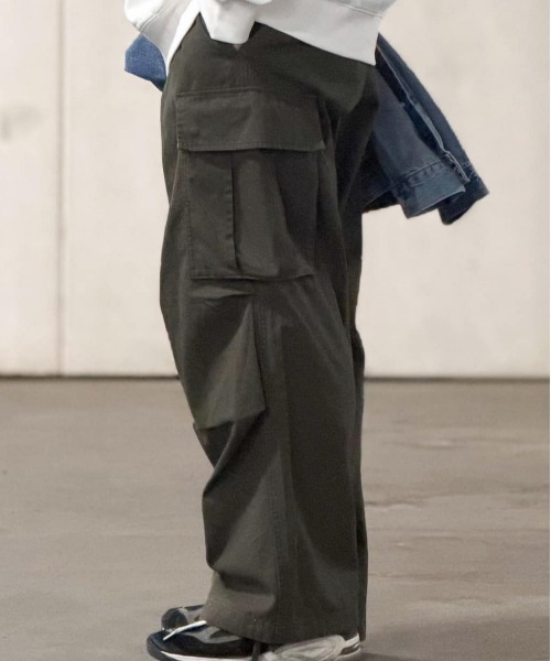 BACK NUMBER（バックナンバー）の「【BACK NUMBER】コットンツイルカーゴパンツ (古着風/ワイドシルエット/アクティブスタイル)（カーゴパンツ・メンズ・ブラック/オリーブ/ホワイト・L/M/S/XL）」の10枚目の写真