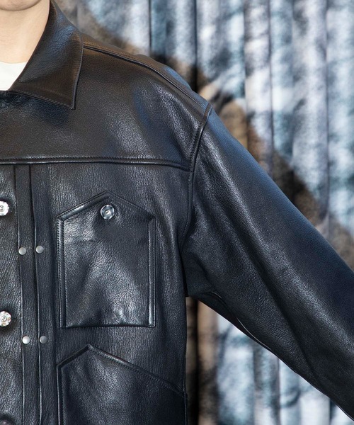 CCU (シーシーユー)の「TRUCKER JACKET GOAT(ブルゾン・メンズ・ブラック・1/2)」の8枚目の写真