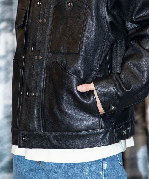 CCU (シーシーユー)の「TRUCKER JACKET GOAT(ブルゾン・メンズ・ブラック・1/2)」の10枚目の写真