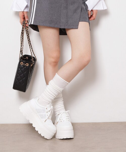 ESPERANZA(エスペランサ)の「ラメライン厚底スニーカー(スニーカー・レディース・ホワイト/ブラック/ピンク系・M/S/LL/L)」の4枚目の写真