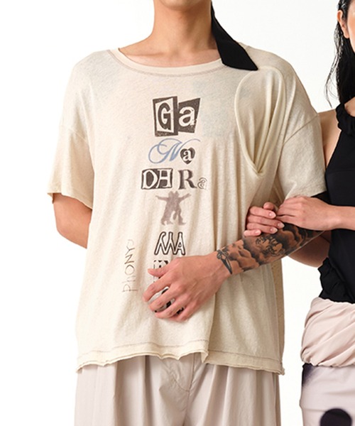 OPEN Yy(オープンワイワイ)の「【OPEN YY】SCOOP NECK PHONETIC TEE(Tシャツ/カットソー・レディース・ブラック/オフホワイト・S)」の3枚目の写真