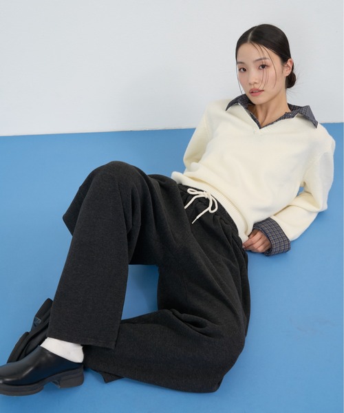 NUJOH(ヌゾ)の「Wide Drawstring Sweat Pants / ワイドドローストリングスウェットパンツ(スウェットパンツ・レディース・ブラック/ナチュラル/ブラウン/チャコールグレー・FREE)」の1枚目の写真