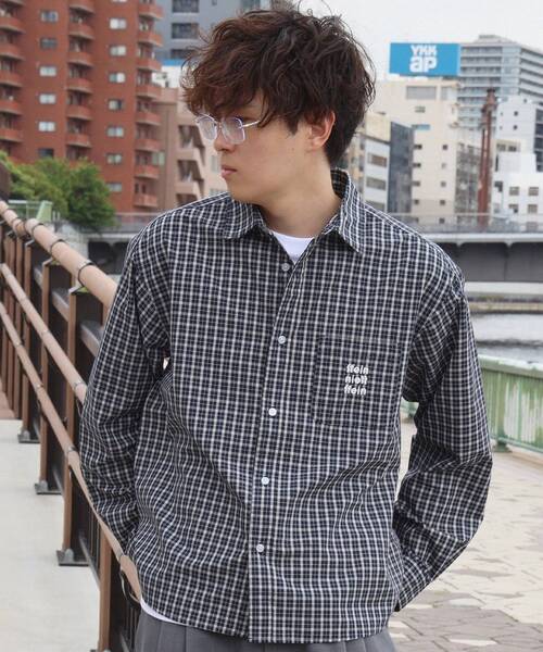 FFEIN(フェイン)の「【FFEIN(フェイン)】アソートワンポイントラウンド長袖チェックシャツ / シャツ レギュラーカラー 長袖 ワンポイント 刺繍 レイヤード ポケット(シャツ/ブラウス・メンズ・グリーン/ブルー/ダークオレンジ/ダークネイビー/レッド/パープル・X-SMALL/LARGE/MEDIUM/SMALL)」の3枚目の写真