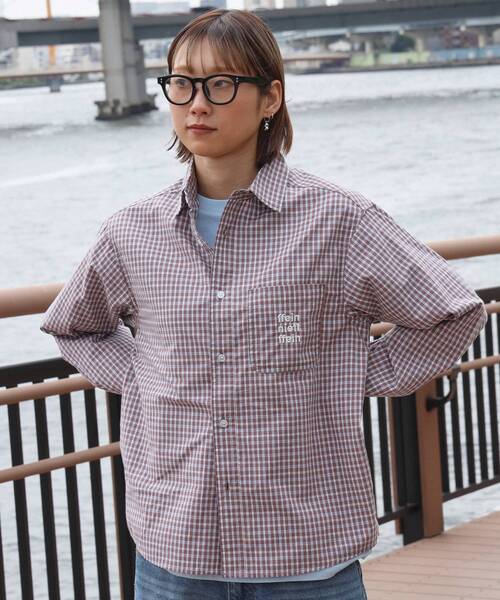 FFEIN(フェイン)の「【FFEIN(フェイン)】アソートワンポイントラウンド長袖チェックシャツ / シャツ レギュラーカラー 長袖 ワンポイント 刺繍 レイヤード ポケット(シャツ/ブラウス・メンズ・グリーン/ブルー/ダークオレンジ/ダークネイビー/レッド/パープル・X-SMALL/LARGE/MEDIUM/SMALL)」の9枚目の写真