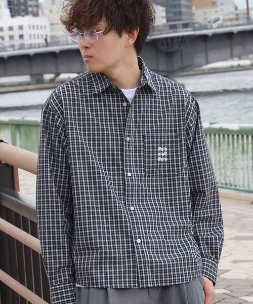 FFEIN(フェイン)の「【FFEIN(フェイン)】アソートワンポイントラウンド長袖チェックシャツ / シャツ レギュラーカラー 長袖 ワンポイント 刺繍 レイヤード ポケット(シャツ/ブラウス・メンズ・グリーン/ブルー/ダークオレンジ/ダークネイビー/レッド/パープル・X-SMALL/LARGE/MEDIUM/SMALL)」の11枚目の写真