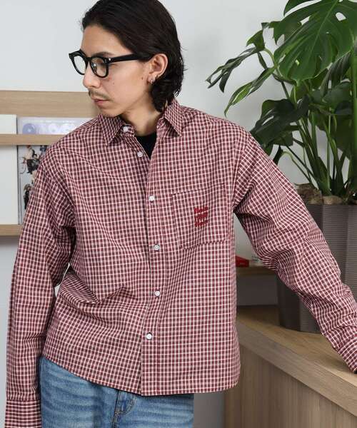 FFEIN(フェイン)の「【FFEIN(フェイン)】アソートワンポイントラウンド長袖チェックシャツ / シャツ レギュラーカラー 長袖 ワンポイント 刺繍 レイヤード ポケット(シャツ/ブラウス・メンズ・グリーン/ブルー/ダークオレンジ/ダークネイビー/レッド/パープル・X-SMALL/LARGE/MEDIUM/SMALL)」の14枚目の写真