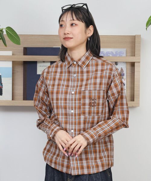 FFEIN(フェイン)の「【FFEIN(フェイン)】アソートワンポイントラウンド長袖チェックシャツ / シャツ レギュラーカラー 長袖 ワンポイント 刺繍 レイヤード ポケット(シャツ/ブラウス・メンズ・グリーン/ブルー/ダークオレンジ/ダークネイビー/レッド/パープル・X-SMALL/LARGE/MEDIUM/SMALL)」の18枚目の写真