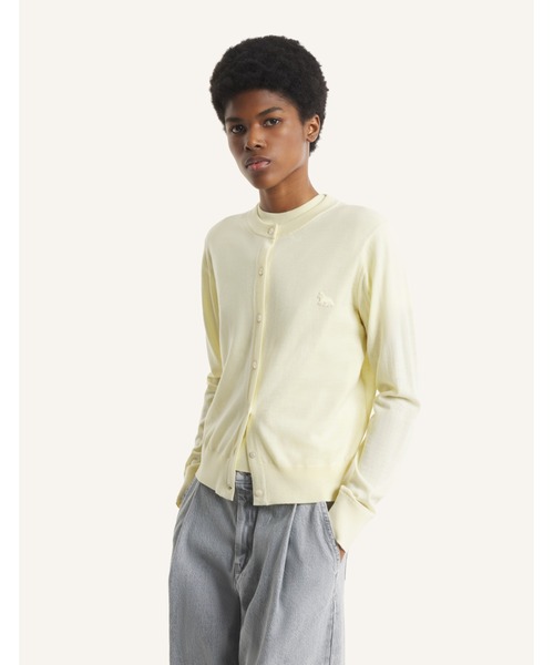 Maison Kitsune（メゾンキツネ）の「BABY FOX FINE MERINO REGULAR CARDIGAN（カーディガン/ボレロ・レディース・ライトイエロー/ライトオリーブ・XS/L/M/S）」の13枚目の写真
