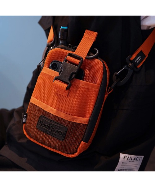GOODSPEED equipment(グットスピードイクイップメント)の「Mini Multi Shoulder Bag(ショルダーバッグ・メンズ・ブラウン/オフホワイト/ブラック・ONE SIZE)」の11枚目の写真