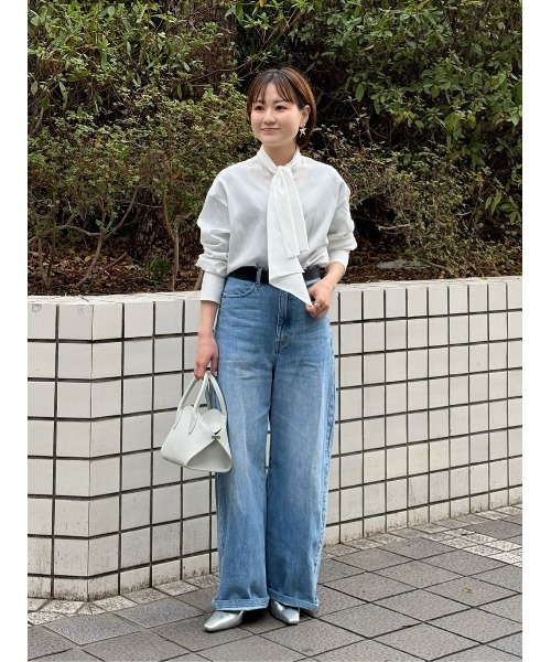 allureville（アルアバイル）の「キュプラコットンビッグタイブラウス（シャツ/ブラウス・レディース・ホワイト/チャコールグレー/サックスブルー・2）」の22枚目の写真