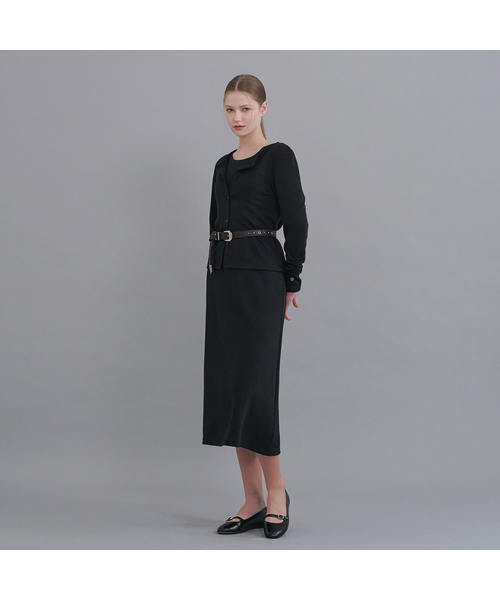 MICANE（ミケーネ）の「ソニア ビスチェドレス-カーディガンセットアップ（ワンピース・レディース・Beige/ブラック・SMALL/MEDIUM/LARGE/X-LARGE/XX-LARGE）」の2枚目の写真