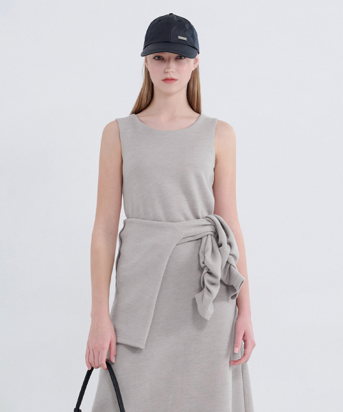 MICANE（ミケーネ）の「ソニア ビスチェドレス-カーディガンセットアップ（ワンピース・レディース・Beige/ブラック・SMALL/MEDIUM/LARGE/X-LARGE/XX-LARGE）」の9枚目の写真