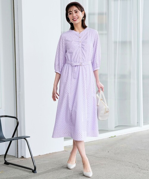 ANY SIS(エニィスィス)の「エンブロイダリー ワンピース(ワンピース・レディース・ネイビー系/ライラック系・X-LARGE)」の6枚目の写真