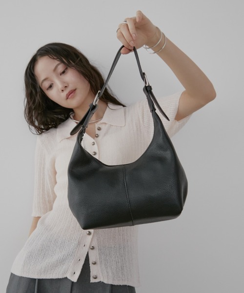 Aunt Marie's(アントマリーズ)の「ワンハンドルミニショルダーバッグ(ショルダーバッグ・レディース・ブラック/イエロー/グリーン/ブルー・FREE)」の21枚目の写真