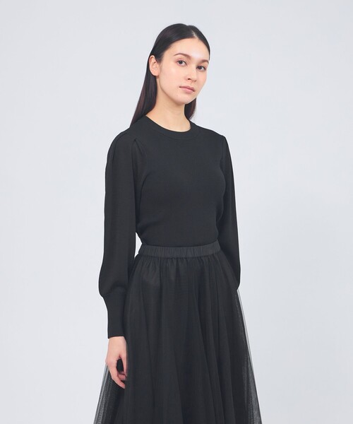 EPOCA(エポカ)の「【EPOCA STORIA】パフスリーブニット《WEB&EPOCA THE SHOP店舗限定》(ニット/セーター・レディース・ホワイト/ブルー系その他4/ブラック・40)」の2枚目の写真