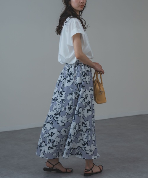 ANNA LUNA(アンナルナ)の「【ANNA LUNA】上品 な 花柄 で 華やぐ 大人 スカート(スカート・レディース・グレー/ネイビー・MEDIUM)」の14枚目の写真