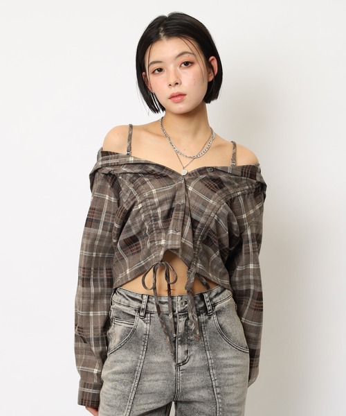 SPIRALGIRL(スパイラルガール)の「フード付きチェックトップス(シャツ/ブラウス・レディース・ブラウン/ブラック/ベージュ・FREE)」の3枚目の写真