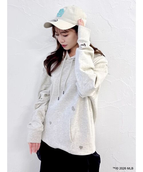 dazzlin（ダズリン）の「【MLB × New Era × dazzlin】サイドロゴキャップ（キャップ・レディース・ネイビー/ブルー/アイボリー・FREE）」の20枚目の写真