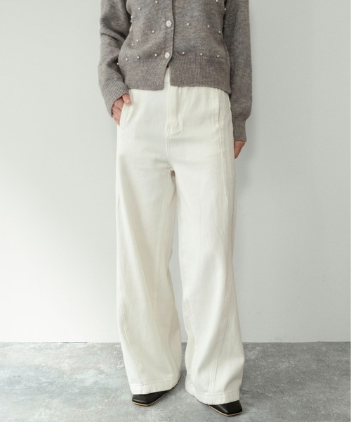 on:nue（オンニュ）の「【on:nue】[着用動画あり！] サイドパネルセミワイドパンツ/2026 SS COLLECTION（その他パンツ・レディース・アイボリー/ベージュ・LARGE/MEDIUM）」の3枚目の写真