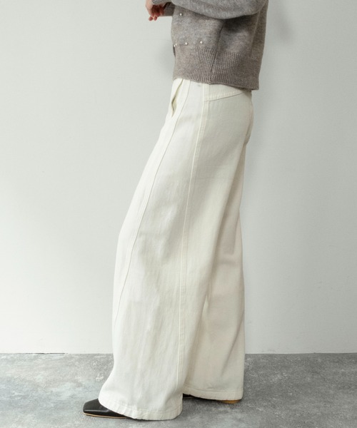on:nue（オンニュ）の「【on:nue】[着用動画あり！] サイドパネルセミワイドパンツ/2026 SS COLLECTION（その他パンツ・レディース・アイボリー/ベージュ・LARGE/MEDIUM）」の4枚目の写真