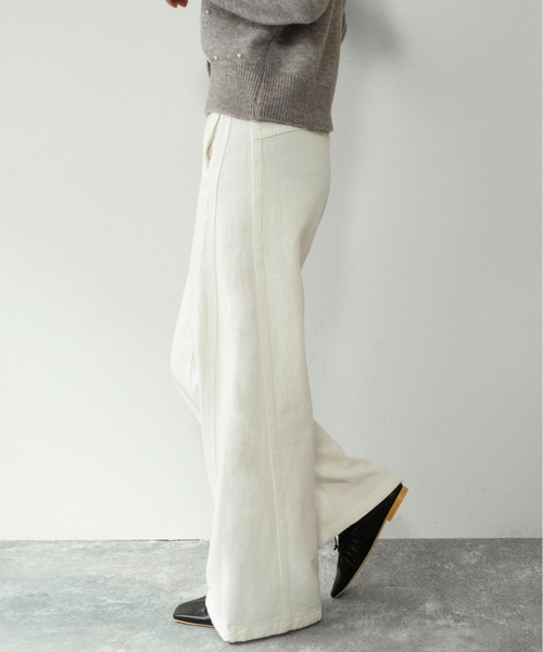 on:nue（オンニュ）の「【on:nue】[着用動画あり！] サイドパネルセミワイドパンツ/2026 SS COLLECTION（その他パンツ・レディース・アイボリー/ベージュ・LARGE/MEDIUM）」の5枚目の写真