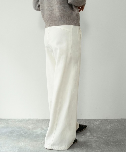 on:nue（オンニュ）の「【on:nue】[着用動画あり！] サイドパネルセミワイドパンツ/2026 SS COLLECTION（その他パンツ・レディース・アイボリー/ベージュ・LARGE/MEDIUM）」の7枚目の写真