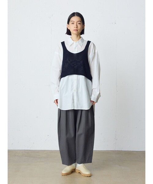 MidiUmi（ミディウミ）の「MidiUmi C/Lワイドイージーテーパードパンツ（その他パンツ・レディース・チャコールグレー/ブラック/キナリ・FREE）」の15枚目の写真