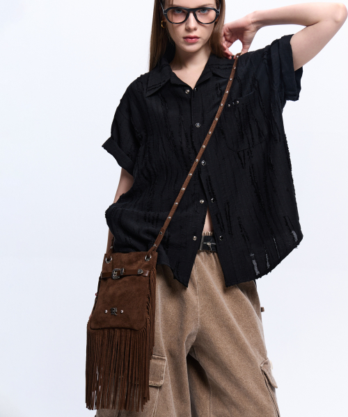 RSSC(アールエスエスシー)の「WESTERN MINI CROSS BAG - BROWN(メッセンジャーバッグ・レディース・その他・FREE)」の4枚目の写真