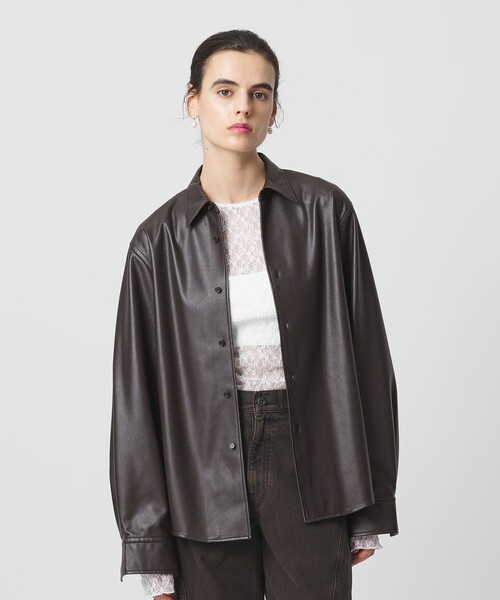 H　BEAUTY&YOUTH UNITED ARROWS（エイチビューティーアンドユースユナイテッドアローズ）の「＜H＞レザーライク シャツ（シャツ/ブラウス・レディース・ブラック/ダークブラウン・M/S）」の8枚目の写真