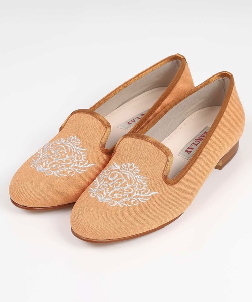 BARCLAY(バークレー)の「BARCLAY(バークレー)刺繍モチーフオペラシューズ(パンプス・レディース・ブルー/グレー/ネイビー/オレンジ/イエロー・22cm/22.5cm/23cm/23.5cm/24cm/24.5cm)」の5枚目の写真