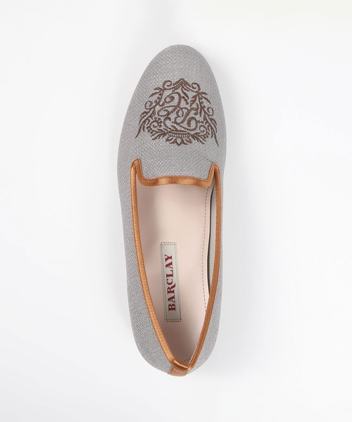 BARCLAY(バークレー)の「BARCLAY(バークレー)刺繍モチーフオペラシューズ(パンプス・レディース・ブルー/グレー/ネイビー/オレンジ/イエロー・22cm/22.5cm/23cm/23.5cm/24cm/24.5cm)」の20枚目の写真
