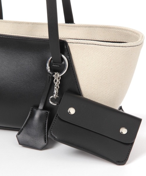 kakatoo（カカトゥ）の「【kakatoo(カカトゥ)】横長コンビトート（ハンドバッグ・レディース・ブラウン/ブラック・FREE）」の11枚目の写真