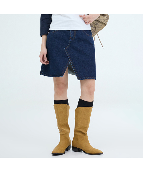 PORTERNA(ポルテナ)の「SLIT DENIM MID LENGTH SKIRT-2COLOR(スカート・レディース・ブルー/ライトブルー・SMALL/MEDIUM)」の1枚目の写真