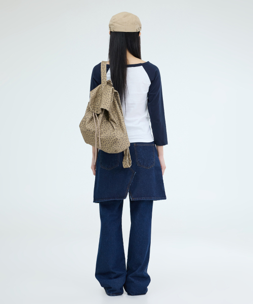 PORTERNA(ポルテナ)の「SLIT DENIM MID LENGTH SKIRT-2COLOR(スカート・レディース・ブルー/ライトブルー・SMALL/MEDIUM)」の10枚目の写真