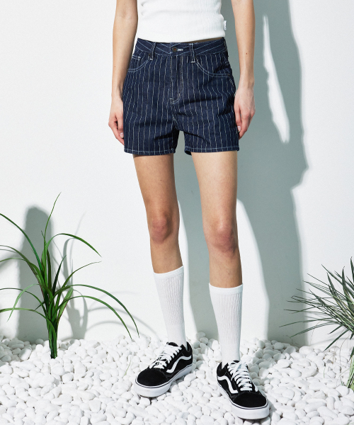 MAGOODGAN(メックウッドガン)の「ミニト 7933 ストライプ ダークインディゴ ショーツ ハットパンツ(その他パンツ・レディース・その他・25/26/28/30)」の1枚目の写真