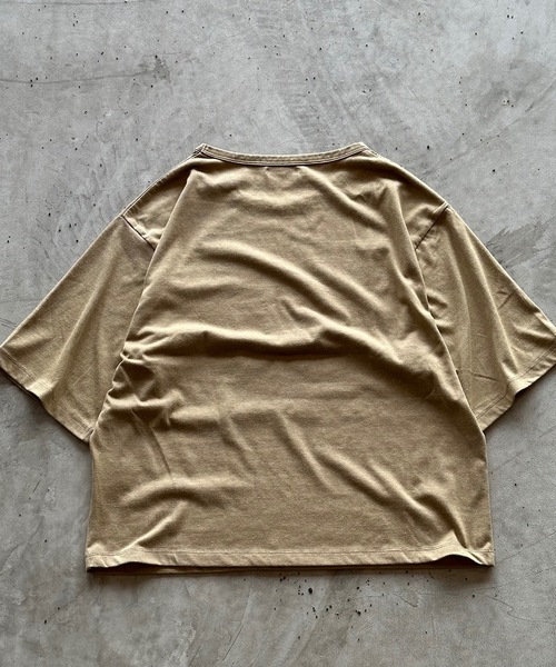 MandO(エムオー)(エムオー)の「ドッグロゴウォッシュTシャツ(Tシャツ/カットソー・メンズ・チャコールグレー/ブラック/ベージュ・LARGE/MEDIUM)」の13枚目の写真