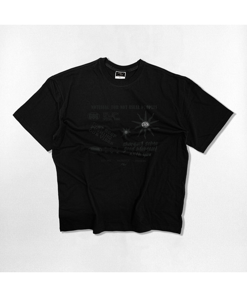 NOTUSUAL（ノットユージュアル）の「シンボルエポート オーバーサイズ 半袖Tシャツ 4カラー（Tシャツ/カットソー・レディース・ホワイト×グレー/ブラック/ホワイト/ネイビー・SMALL/MEDIUM/X-LARGE/LARGE）」の3枚目の写真