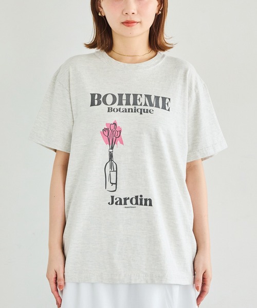TRICOMER（トリコメル）の「【TRICOMER】ヴィンテージライク フラワープリントTシャツ｜BOHEME BOTANIQUE（Tシャツ/カットソー・レディース・グレー・F）」の8枚目の写真