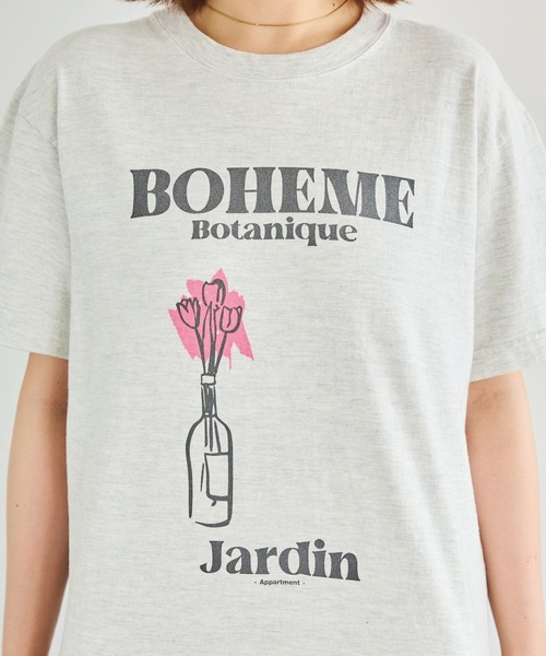 TRICOMER（トリコメル）の「【TRICOMER】ヴィンテージライク フラワープリントTシャツ｜BOHEME BOTANIQUE（Tシャツ/カットソー・レディース・グレー・F）」の11枚目の写真