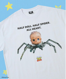「トイ・ストーリー」 別注 キャラクタープリント クルーネックTシャツ 限定展開