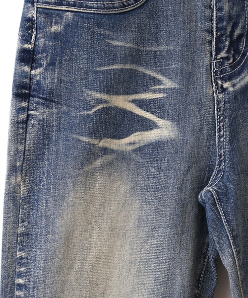 SpRay(スプレイ)の「サイドフリンジデニムフレアパンツ(デニムパンツ・レディース・ブルー/ブラック・SMALL/MEDIUM)」の15枚目の写真