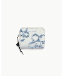 MARC JACOBS（マークジェイコブス）の「THE DAISY DENIM MINI COMPACT WALLET/ザ デイジー デニム ミニ コンパクト ウォレット（財布）」